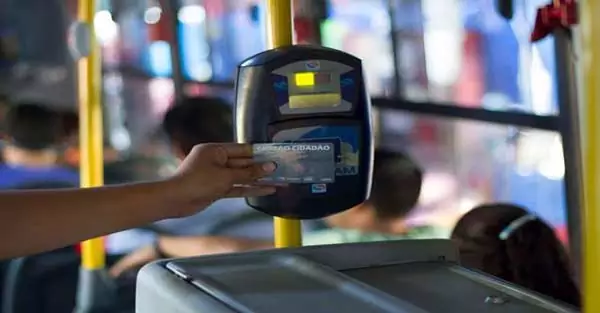 Saiba como solicitar o passe livre do desempregado